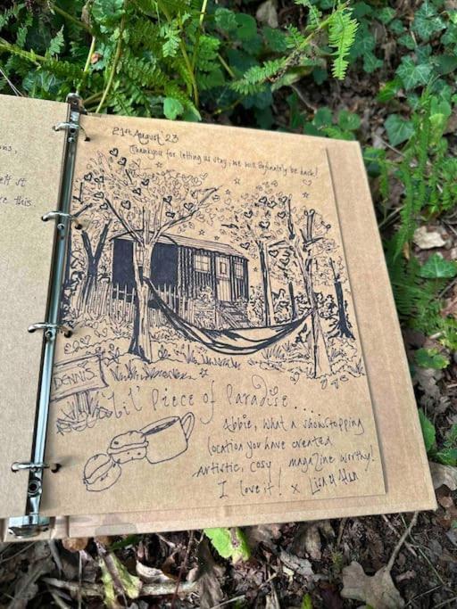 Cornwall Woodland Shepherd'S Hut Deirdres Hut Bodmin Bagian luar foto